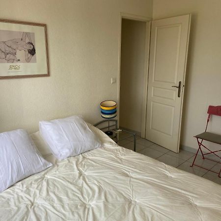 Appt avec parking, clim, wifi à 50 m de la plage Palavas-les-Flots Esterno foto